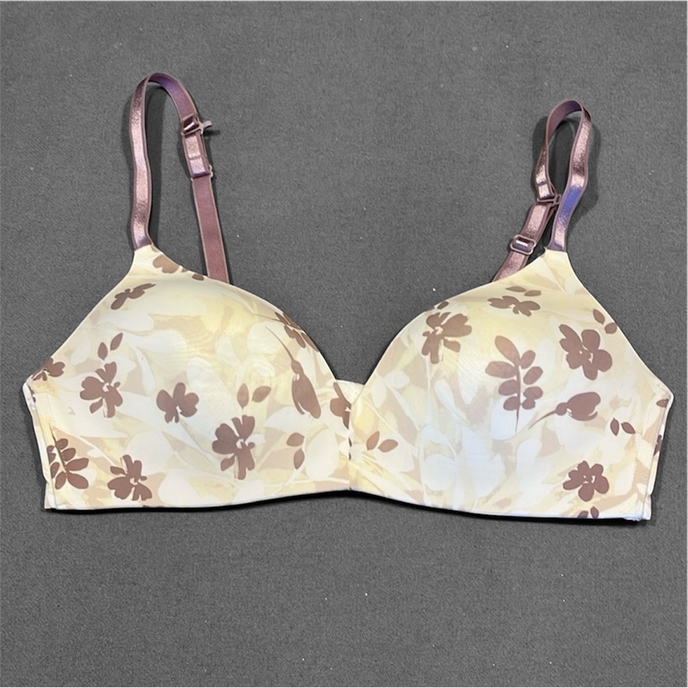 Auden Bra NWOT